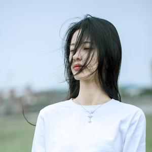 闻皎月